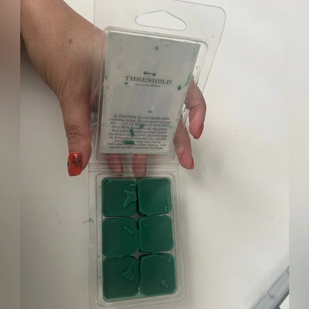3 packs of Scented Wax Melts